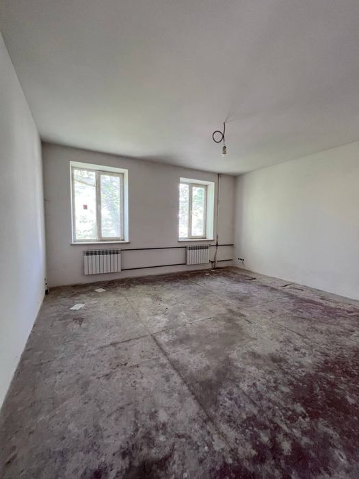 Продаж 3 кімнатної квартири в Центрі міста