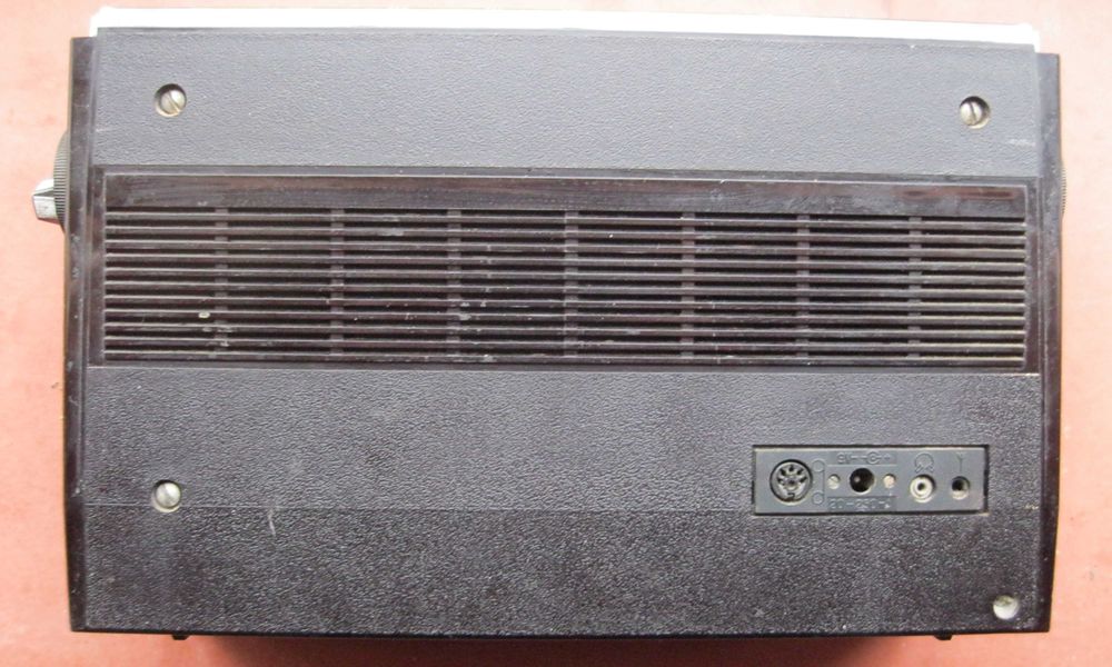 Радиоприемник «VEF Spidola 232»