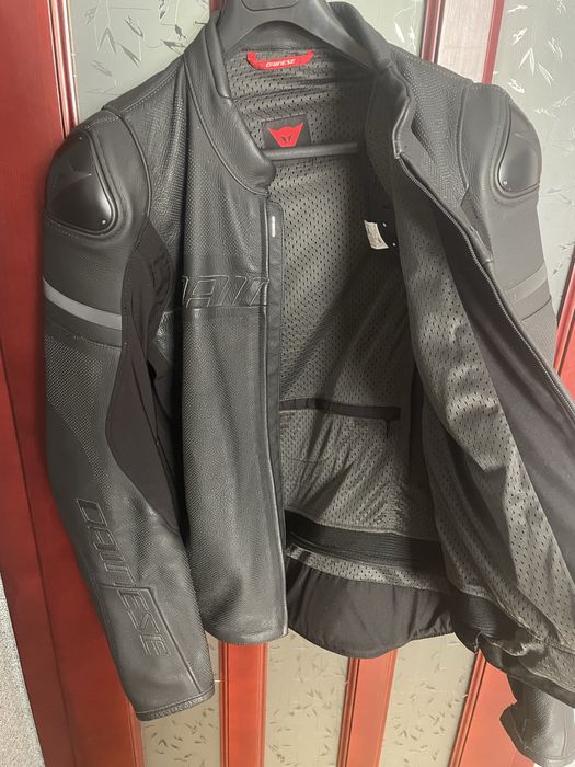 Dainese мотокуртка шкіряна