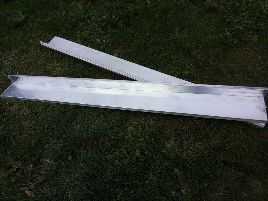 відлив на підвіконня оцинкований