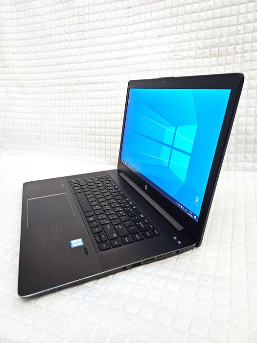 Ноутбук HP ZBook Studio G3 Mobile Workstation