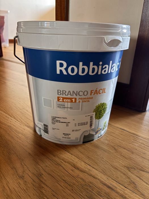 2 latas de tinta Robbialac 5L