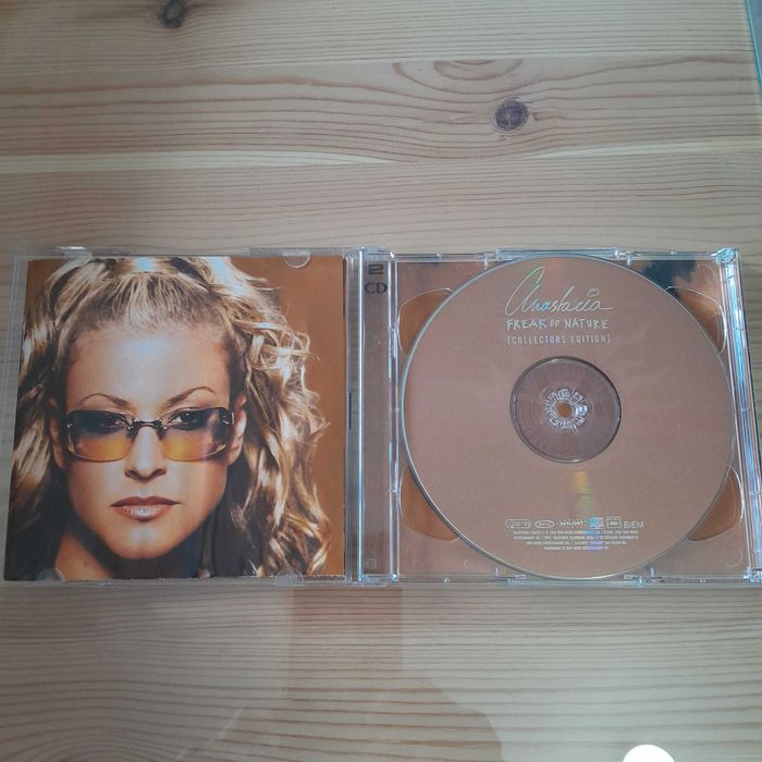 Anastácia - Freak of Nature (collectors)