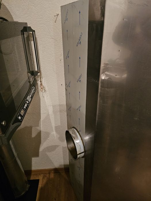 Вытяжной зонт, оцинкованные трубы, колена, вентилятор турбовент 315