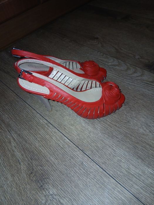 Buty szpilki  rozm 39