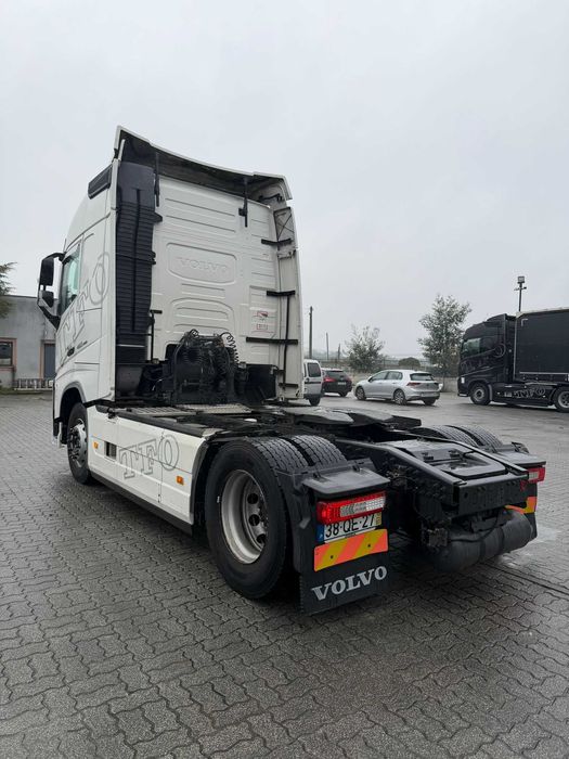 VOLVO   -   FH460