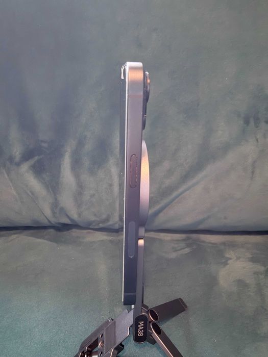 iPhone 14 – 256 GB | Granatowy | Odblokowany | Idealny stan