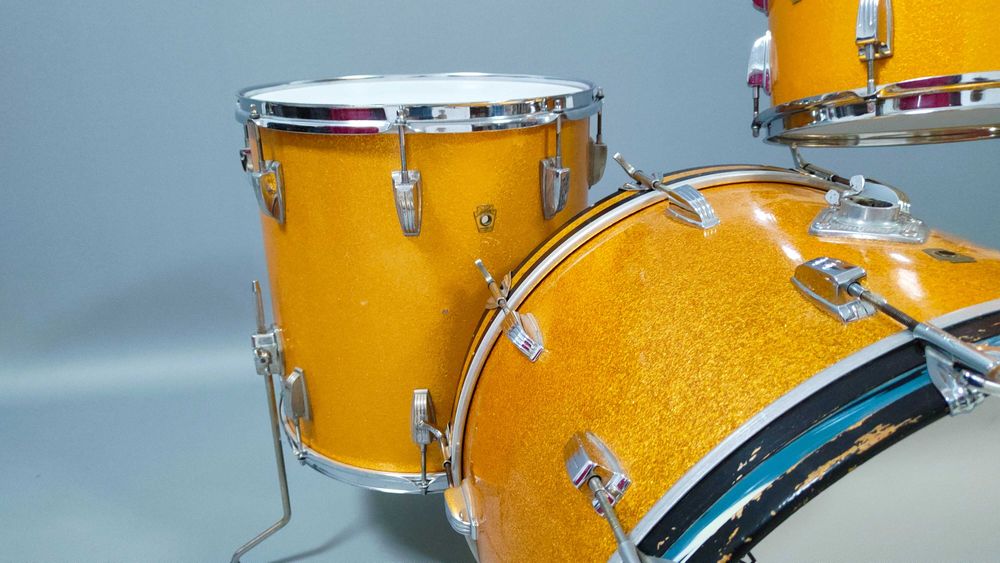 Ludwig Super Classic Maple USA vintage 60s–22/20/12/13/16  –keystone Badge