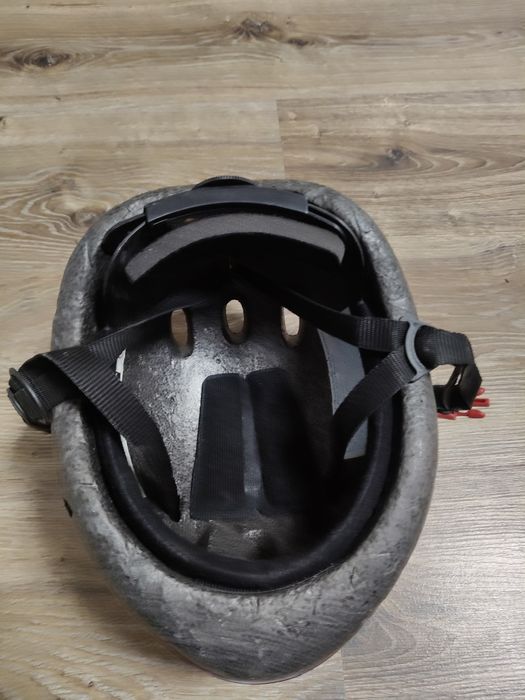 Dziecięcy kask na rower