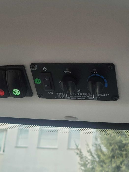 Трактор СКАУТ TB-904С з кондиціонером