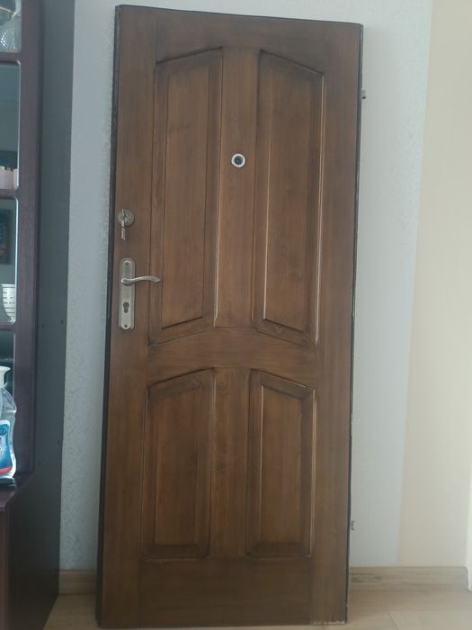 Drzwi drewniane zewnętrzne