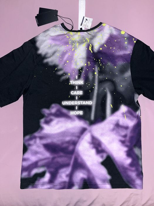 Wyprzedaż T-shirt męski Boss.
