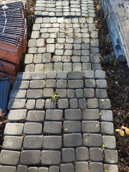 Kostka brukowa Nostalit powystawowa