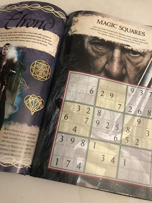 O senhor dos aneis livro Hobbit com jogos