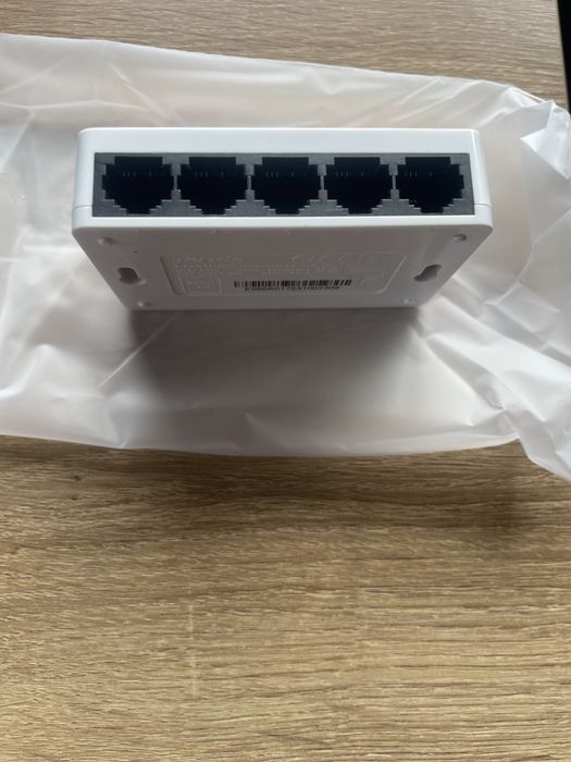 Switch TENDA s105