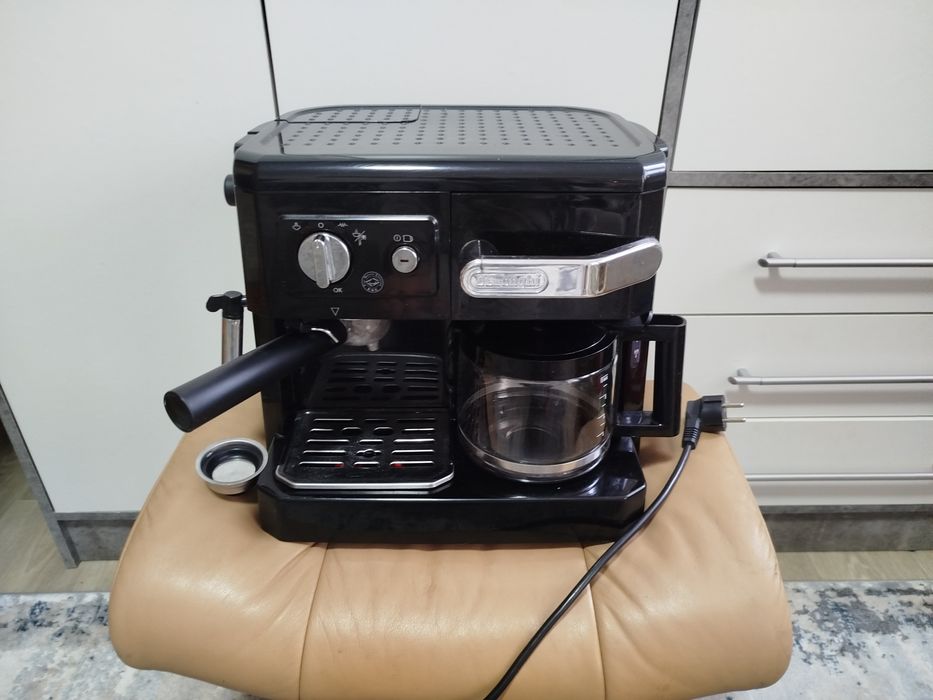 Кавоварка 2-в-1 DeLonghi BCO 410 (Еспресо + Крапельна)