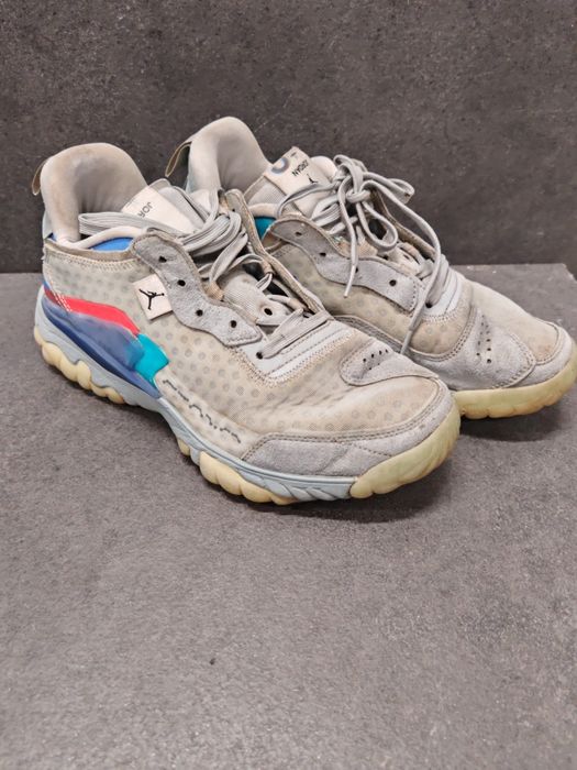 Nike air Jordan r. 42.5