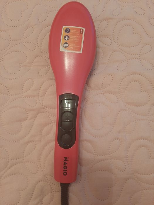 Щітка випрямляч  нова