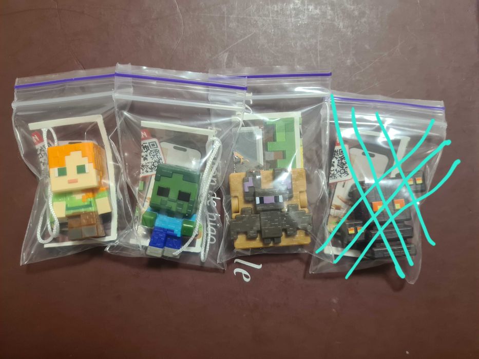 Іграшки з Kinder joy minecraft