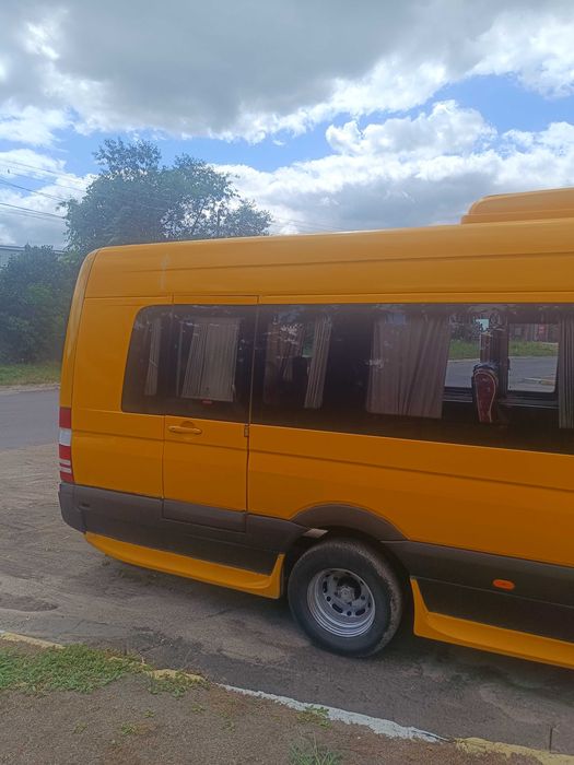Продаж автобуса Mercedes Sprinter 519 в розстрочку