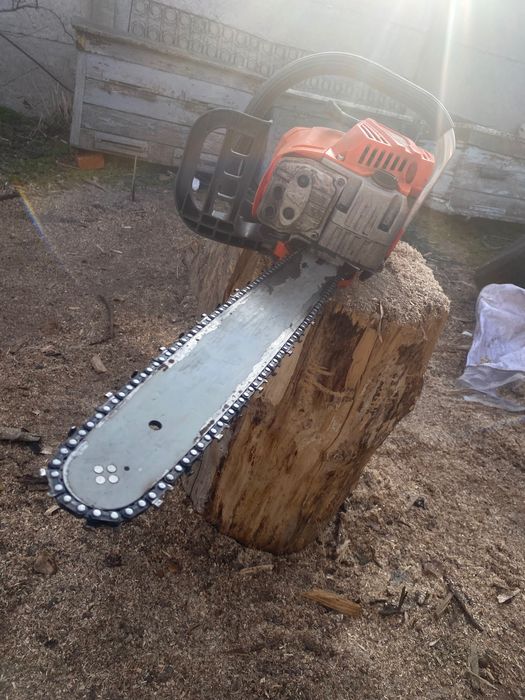 Бензопила husqvarna  137