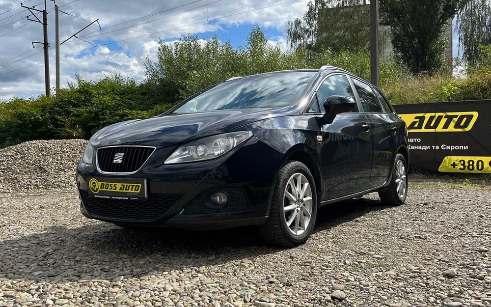 Seat Ibiza 2011 року