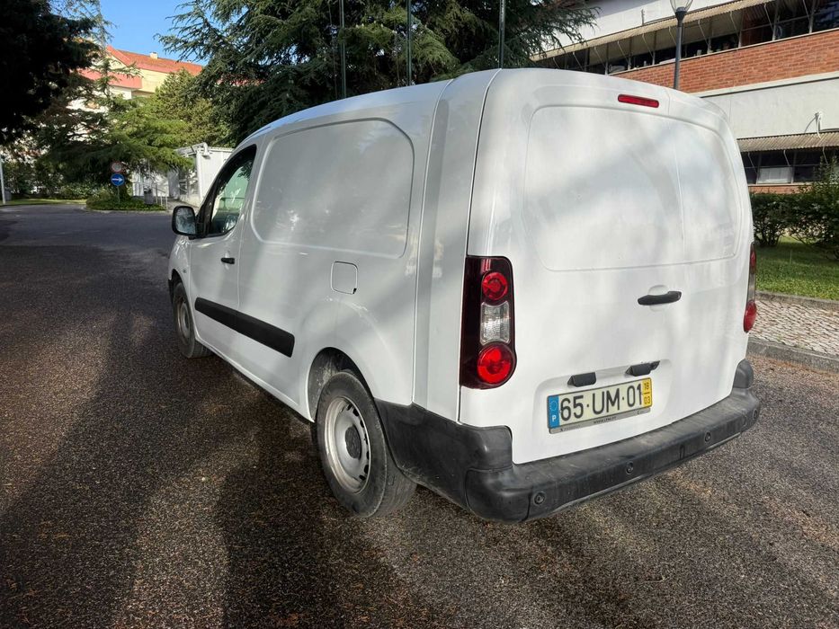 Peugeot Partner2018 longa (L2) – 3 Lugares classe 1