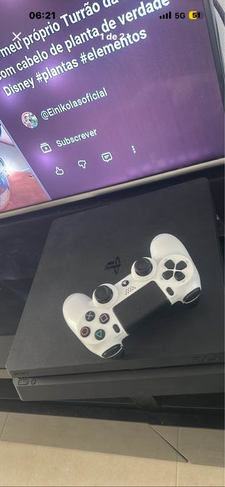 Vendo playsatition 1tb já com comando
