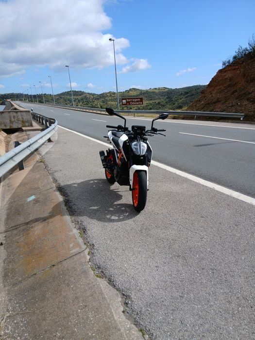 Vende se ktm 390 duke 2017