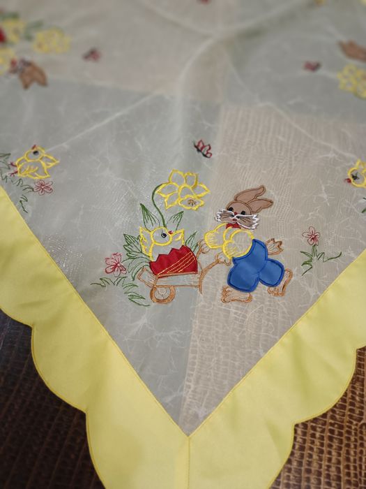 Вышитые салфетки