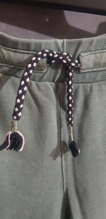 Spodenki chłopięce nowe Reserved r. 134