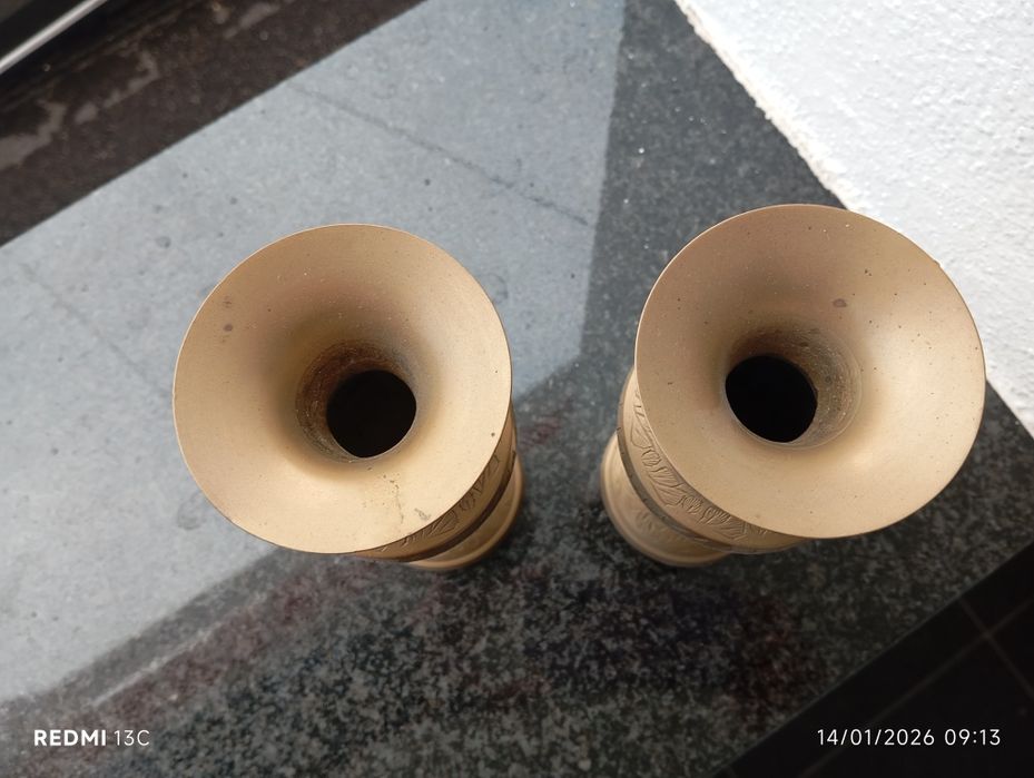 2 jarras latão antigas