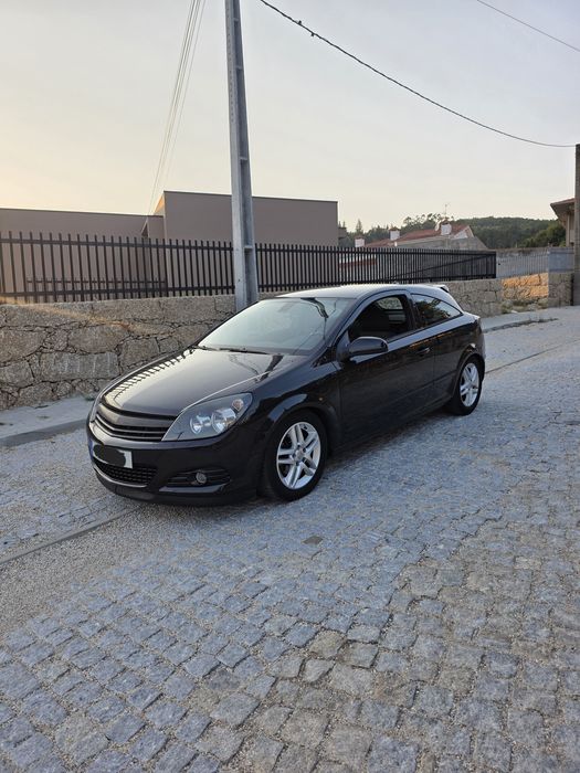 Opel Astra H GTC 1.7CDTI