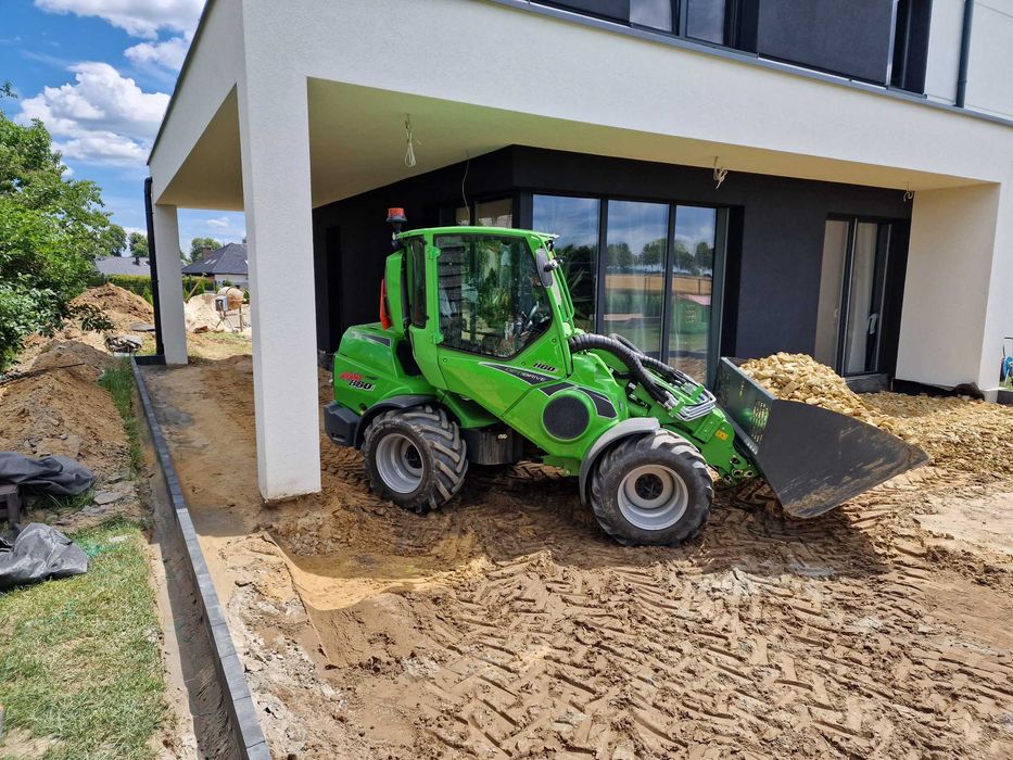 Usługi ładowarką Żory niwelacja wykopy wiercenie prace ziemne