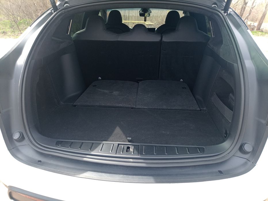 Tesla Model X Long Rage