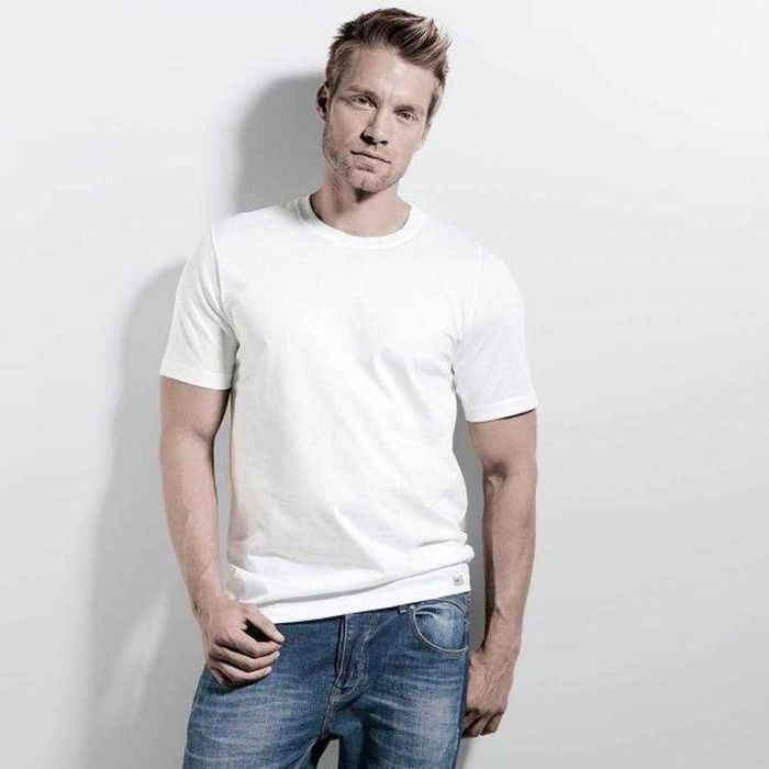 Isa Швейцарія нова чоловіча білизняна футболка