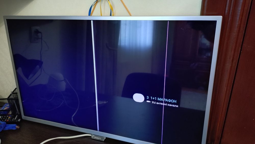 телевізор Phillips 32PFT6500