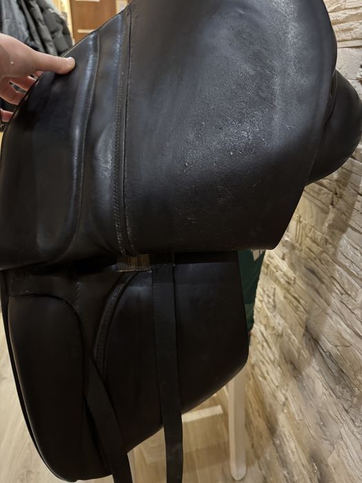 Siodło ujeżdżeniowe stubben, 17