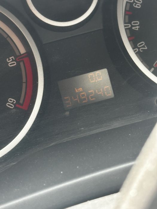Opel Corsa — fotografia 3