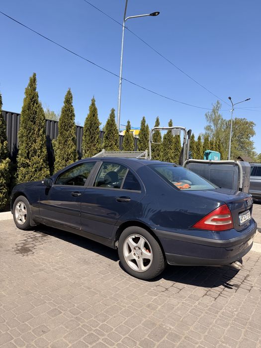 Mercedes-Benz C-Class 2001