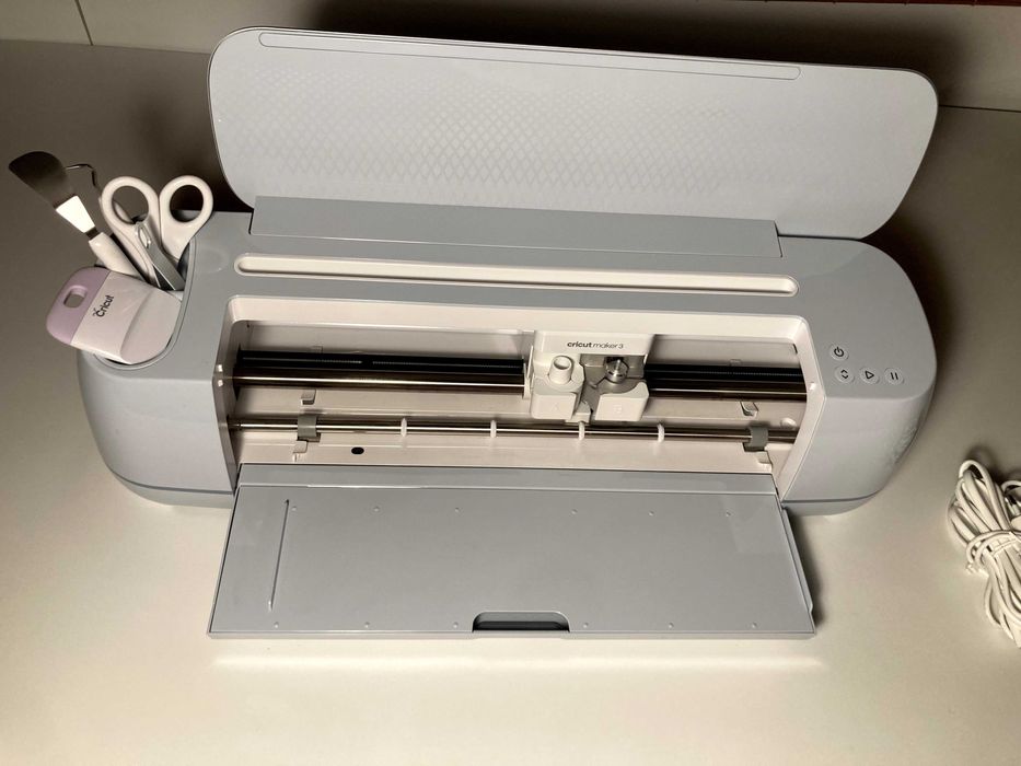 circut maker 3 (plotter)