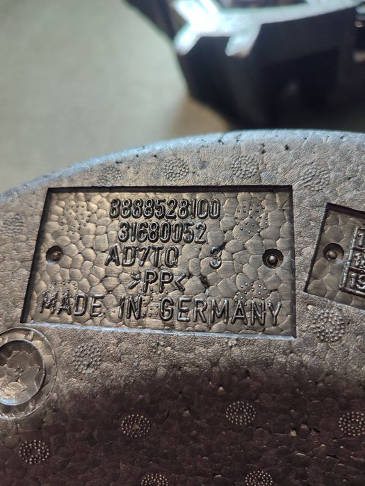 Домкрат Вольво Хс 40 Volvo XC40