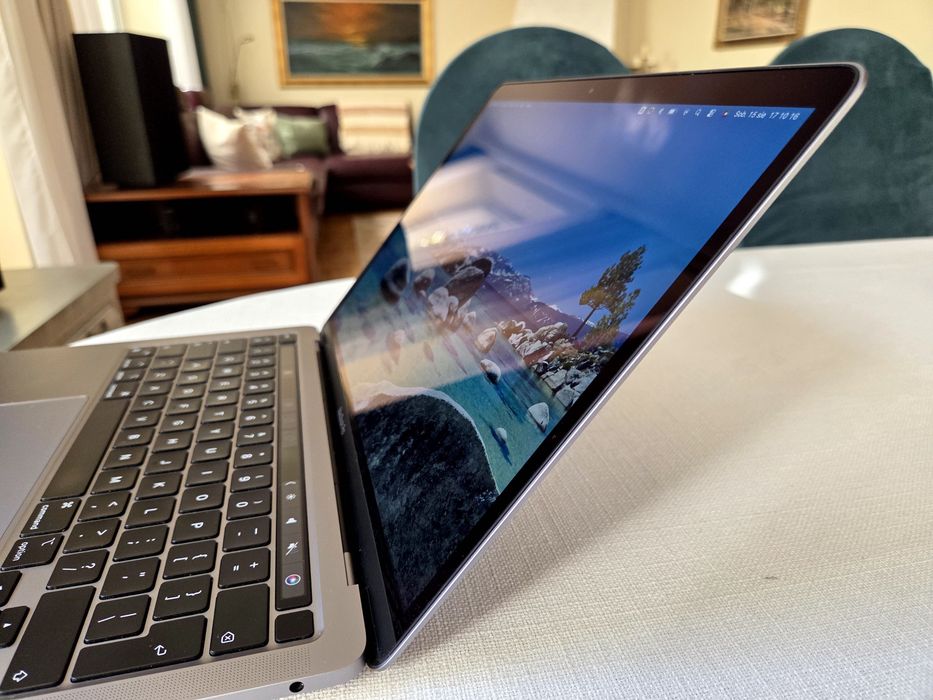 MacBook Pro 13” Touch Bar M1 8/256gb Space Gray