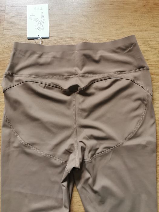 Legginsy dzwony push up L