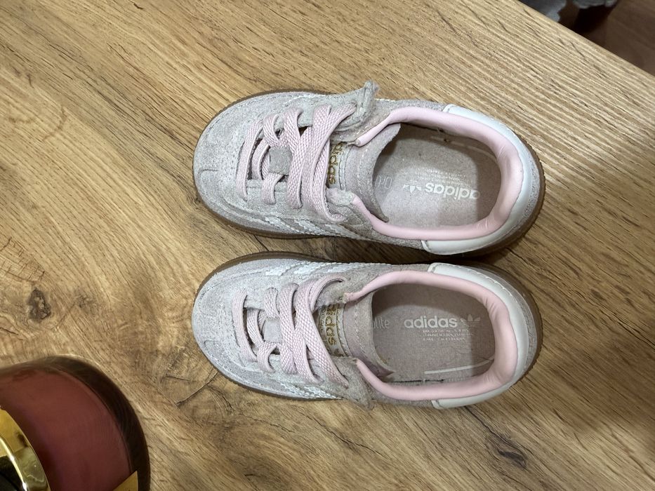 Кросівки адідас spezial 21 розмір