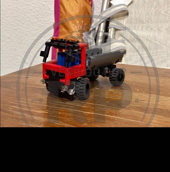 LEGO Technic 42084 – Camião com Gancho | Hook Loader