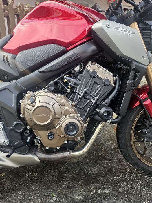 Honda Cb650R 35kw (livrete)