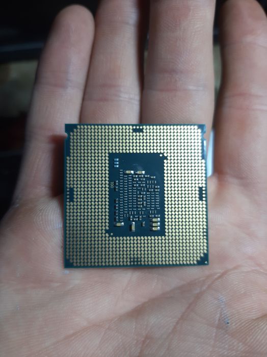 Процесор Intel core i3 6100