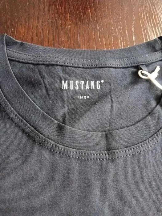 Nowy t-shirt Mustang