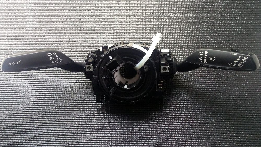 Conjunto Completo de Manetes Audi A3 8V+Mola de Enrolamento+Anilha